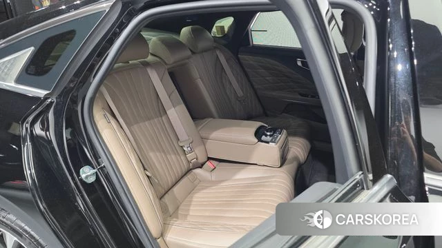 Kia K8 2021 Черный из Кореи, фото 3