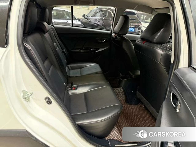 Toyota YARIS L Zhixuan 2023 Белый из Китая, фото 3