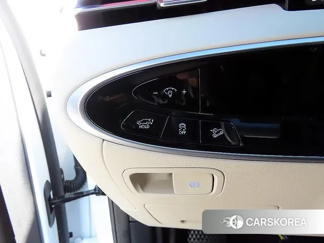 Genesis GV70 2025 Белый из Кореи, фото 3