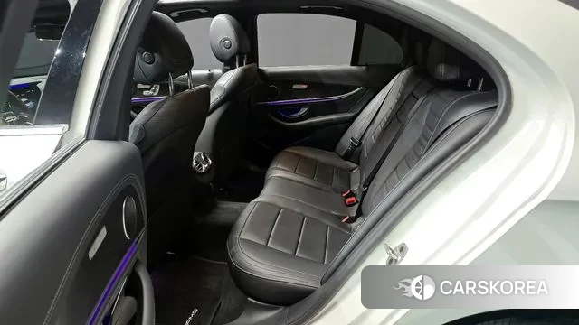 Mercedes-Benz E-Class W213 2020 Белый из Кореи, фото 3