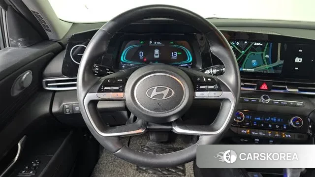 Hyundai The New Avante Hybrid (CN7) 2023 Серый из Кореи, фото 3