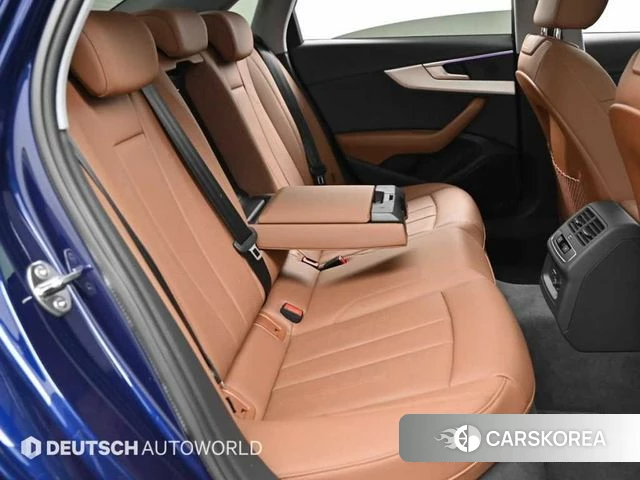 Audi A4 (B9) 2023 Синий из Кореи, фото 3