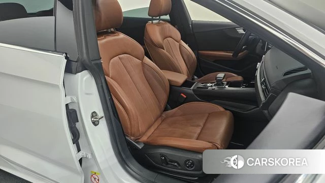 Audi A5 (F5) 2022 Белый из Кореи, фото 3