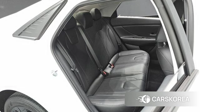 Hyundai Avante (CN7) 2023 Белый из Кореи, фото 3