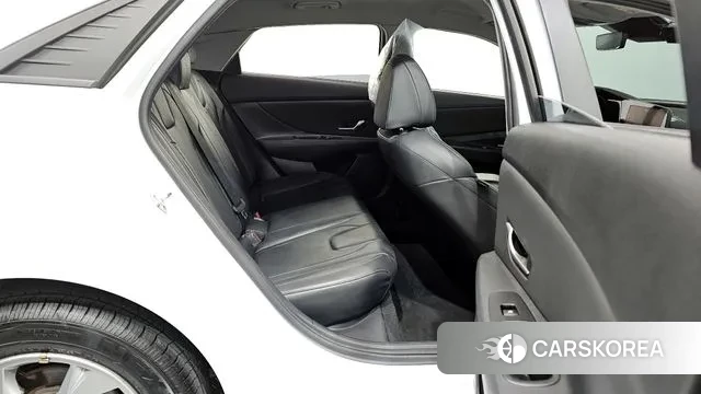 Hyundai Avante (CN7) 2021 Белый из Кореи, фото 3