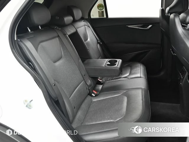 Kia Di Ol Nu Niro 2022 Белый из Кореи, фото 3