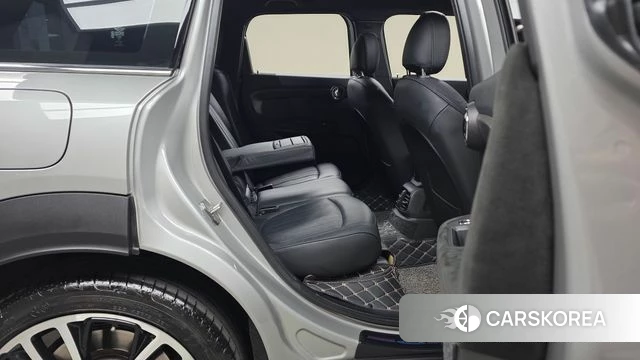 Mini Cooper S Countryman 2023 Серебристо-серый из Кореи, фото 3