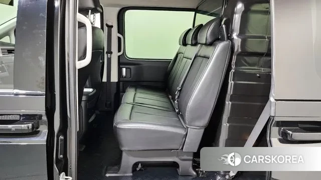 Hyundai Staria 2022 Черный из Кореи, фото 3