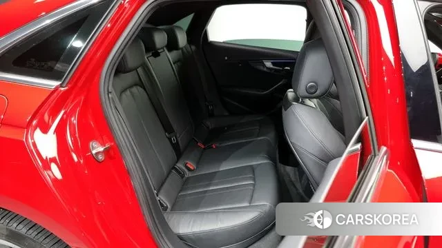Audi A4 (B9) 2021 Красный из Кореи, фото 3