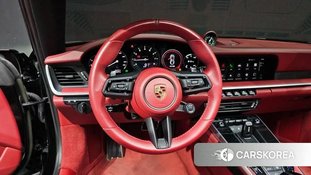 Porsche 911(992) 2023 Черный из Кореи, фото 3