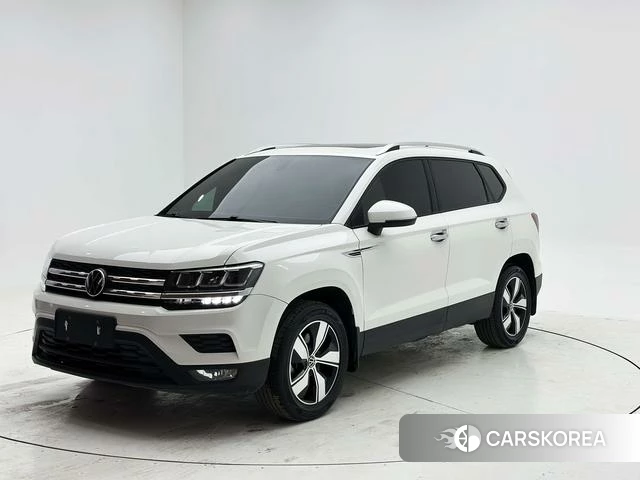 Volkswagen Tuyue 2022 Белый из Китая, фото 3
