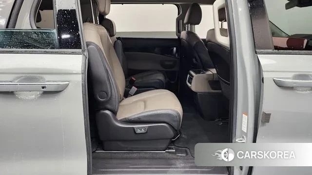 Kia The New Carnival 4th Generation 2024 Серый из Кореи, фото 3