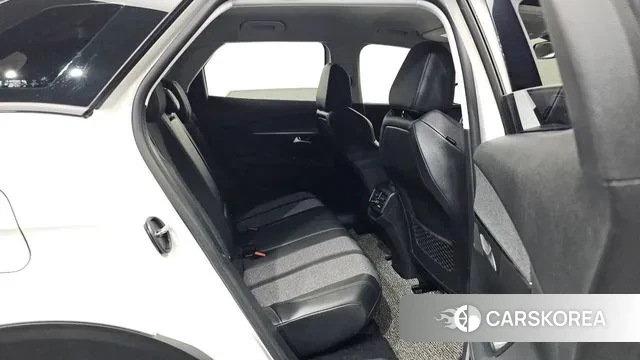 Peugeot 3008 second generation 2020 Белый из Кореи, фото 3