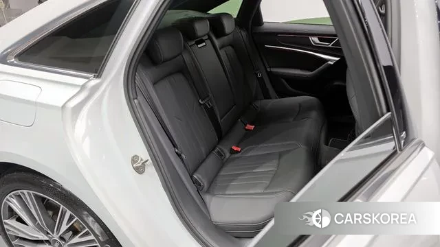 Audi A6 (C8) id 3196636 из Кореи 3