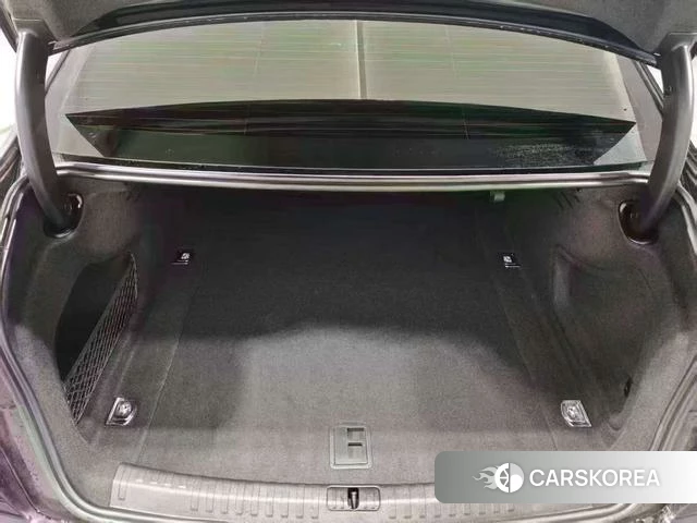 Audi A6L 2021 Черный из Китая, фото 3