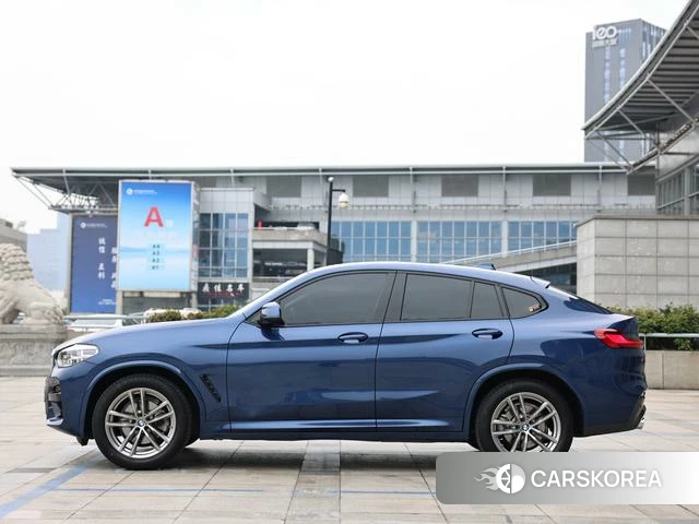 BMW X4 2021 Синий из Китая, фото 3