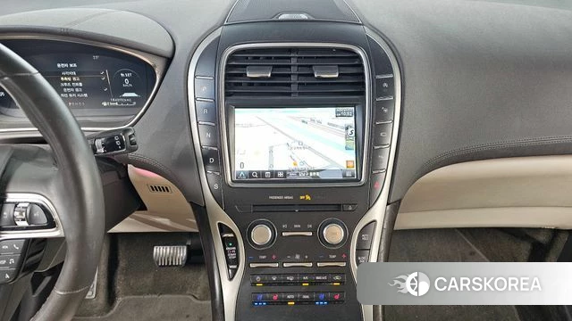 Lincoln Nautilus First generation 2019 Белый из Кореи, фото 3