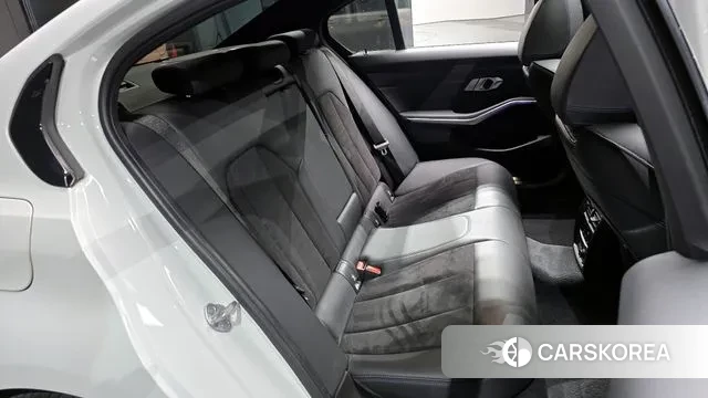 BMW 3 Series (G20) 2019 Белый из Кореи, фото 3