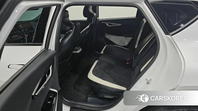 Kia EV6 2022 Белый из Кореи, фото 3