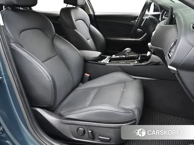 Kia Stinger Meister 2022 Темно-зеленый из Кореи, фото 3