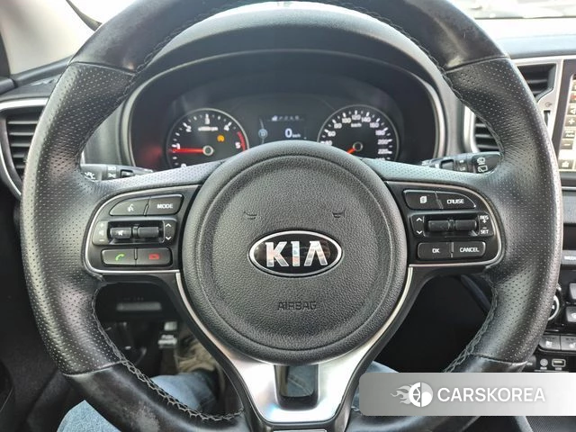 Kia Sportage 4th Generation 2018 Белый из Кореи, фото 3