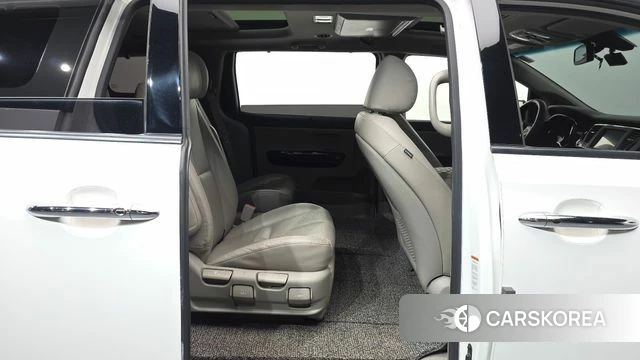 Kia The New Carnival 2018 Белый из Кореи, фото 3
