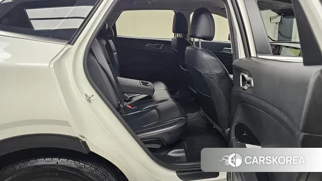 Kia Sportage 5th Generation 2022 Белый из Кореи, фото 3