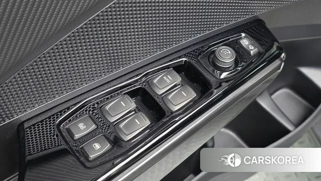Ssangyong Berry New Tivoli 2019 Белый из Кореи, фото 3