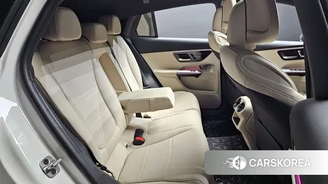 Mercedes-Benz GLC-Class X254 2024 Белый из Кореи, фото 3