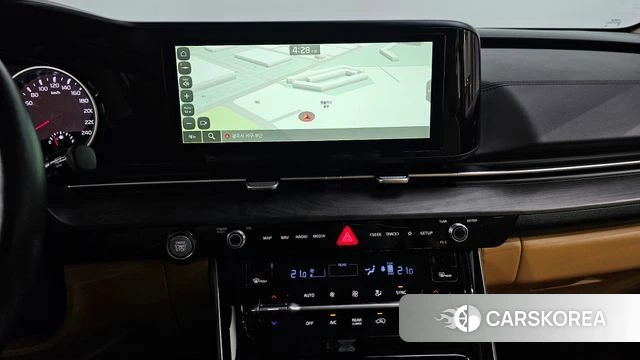 Kia Carnival 4th generation 2023 Черный из Кореи, фото 3