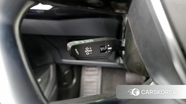Audi e-Tron 2020 Серый из Кореи, фото 3