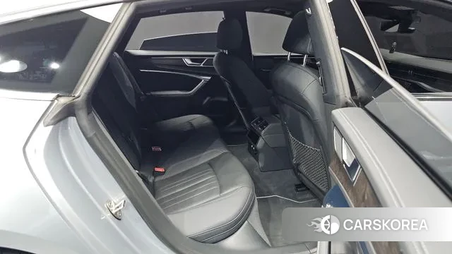 Audi A7 (4K) 2020 Серебряный из Кореи, фото 3