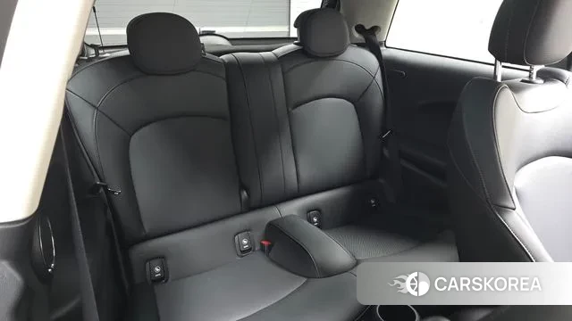 Mini Cooper 2020 Жемчужный цвет из Кореи, фото 3