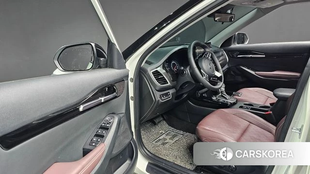 Kia Seltos 2021 Белый из Кореи, фото 3