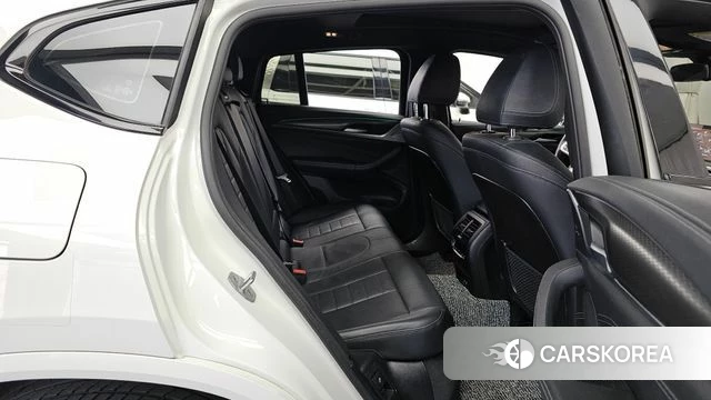 BMW X4 (G02) 2024 Белый из Кореи, фото 3