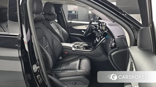 Mercedes-Benz GLC-Class X253 2018 Черный из Кореи, фото 3