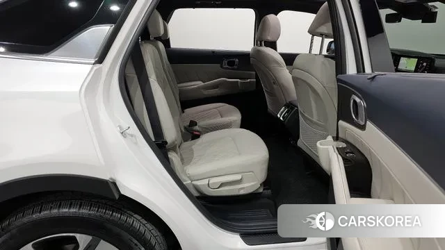 Kia Sorento 4th Generation 2023 Белый из Кореи, фото 3