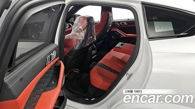 BMW X6M (G06) 2024 Белый из Кореи, фото 3