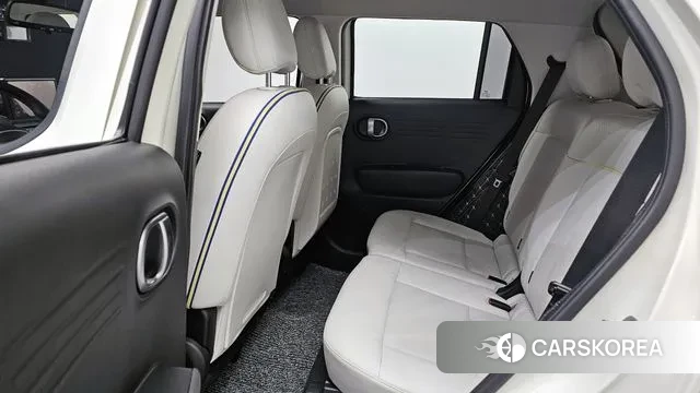 Hyundai Casper 2023 Белый из Кореи, фото 3