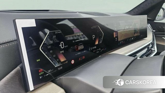 BMW X7 (G07) 2025 Белый из Кореи, фото 3