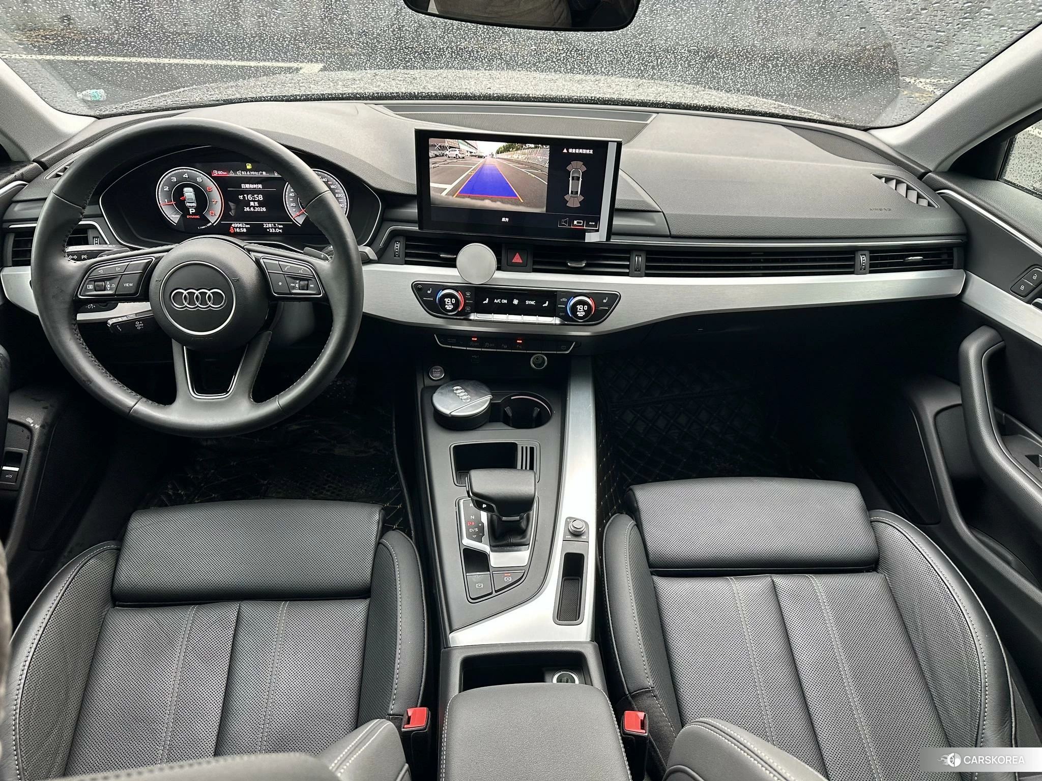 Audi A4L 2020 Темно-серый из Китая, фото 3