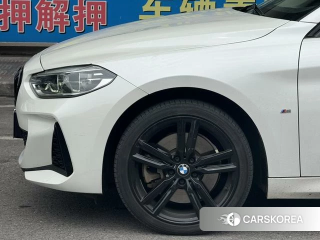 BMW 1 series 2021 Белый из Китая, фото 3