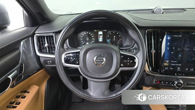 Volvo V90 Cross-Country 2019 Серый из Кореи, фото 3