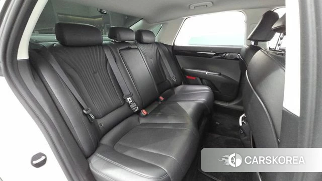 Hyundai Grandeur Hybrid (GN7) 2023 Белый из Кореи, фото 3