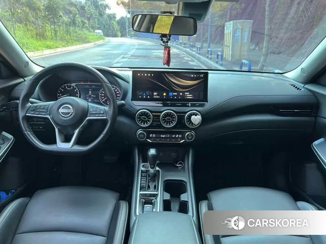 Nissan Xuan Yi 2024 Белый из Китая, фото 3