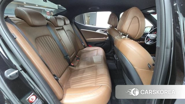 Genesis G70 2018 Черный из Кореи, фото 3