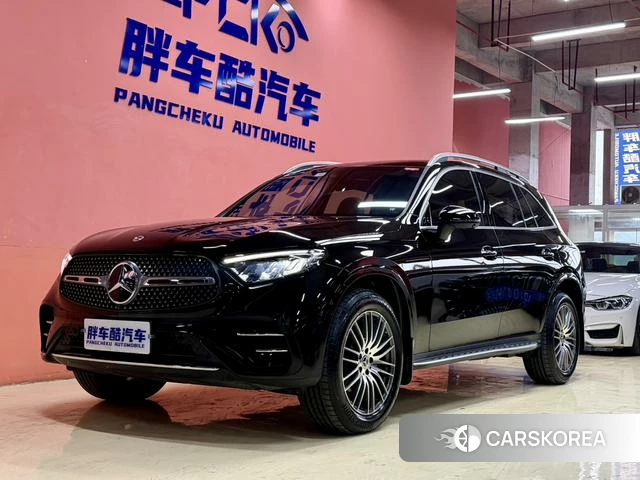 Mercedes-Benz GLC 2024 Черный из Китая, фото 3