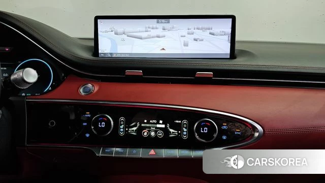 Genesis GV70 2022 Черный из Кореи, фото 3