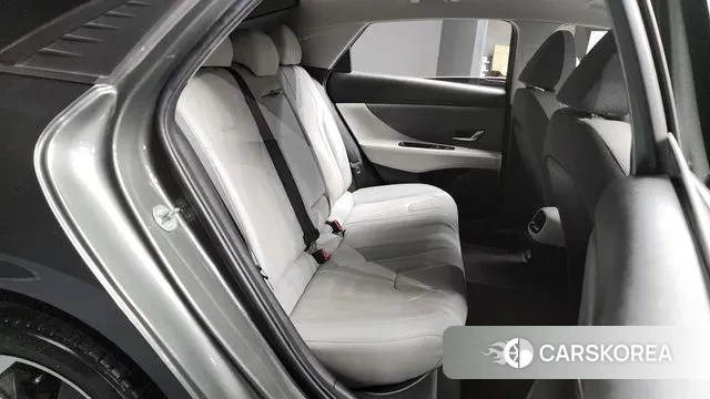 Hyundai Avante (CN7) 2021 Серый из Кореи, фото 3