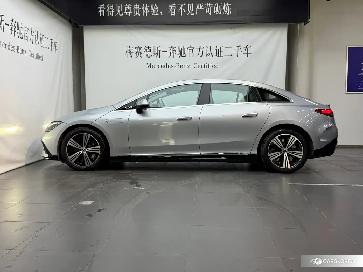 Mercedes-Benz EQE 2025 Silver/gray из Китая, фото 3
